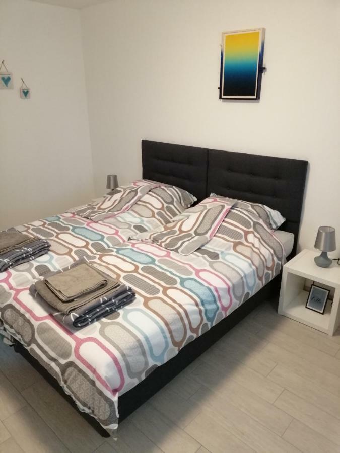 Studio Apartment Mila Pula Exteriér fotografie