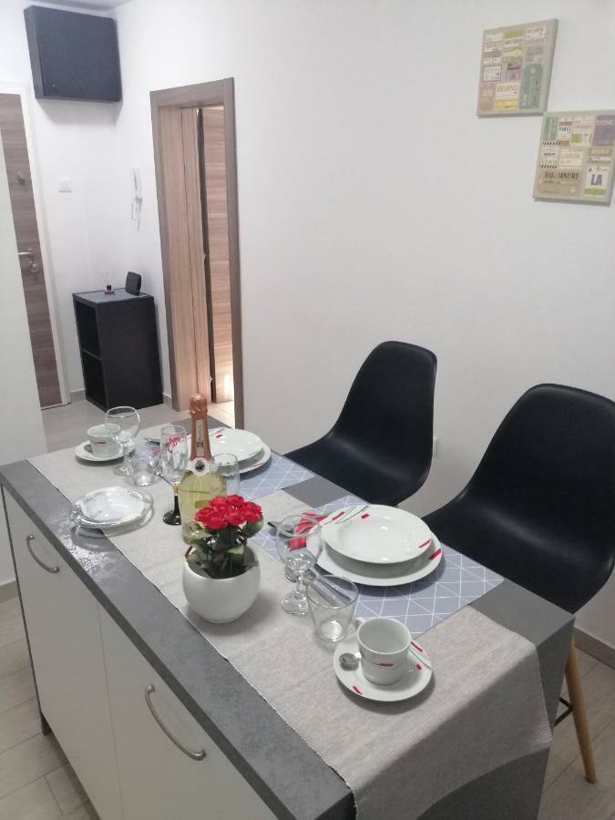 Studio Apartment Mila Pula Exteriér fotografie